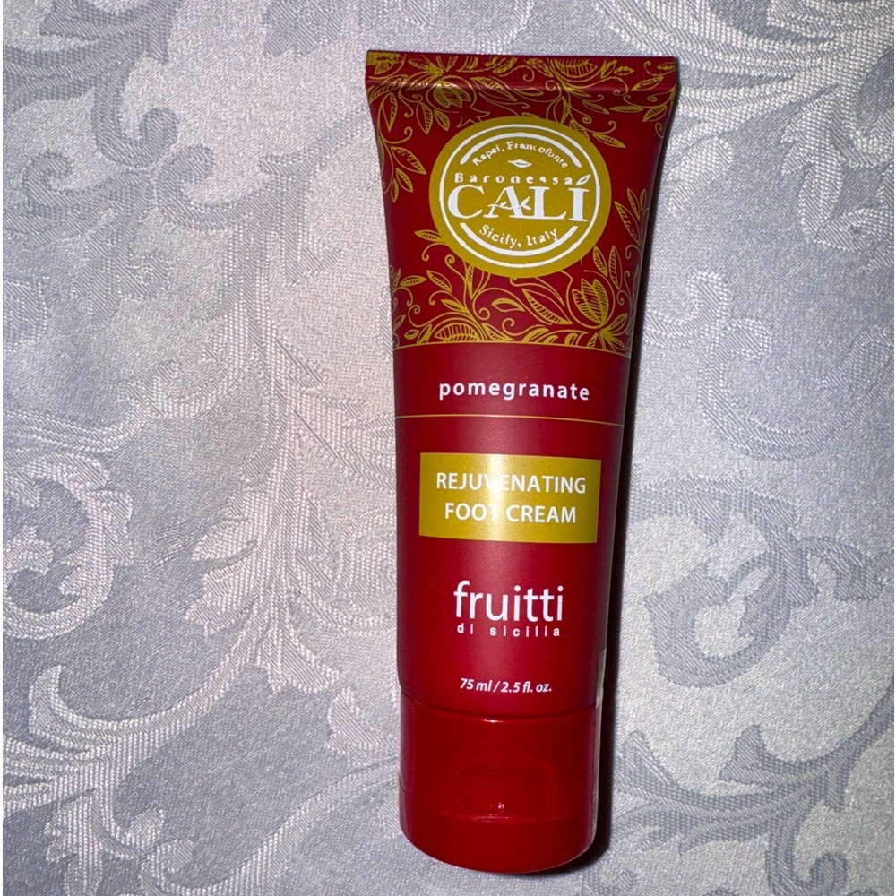 Baronessa CALI Pomegranate Rejuvenating Foot Cream